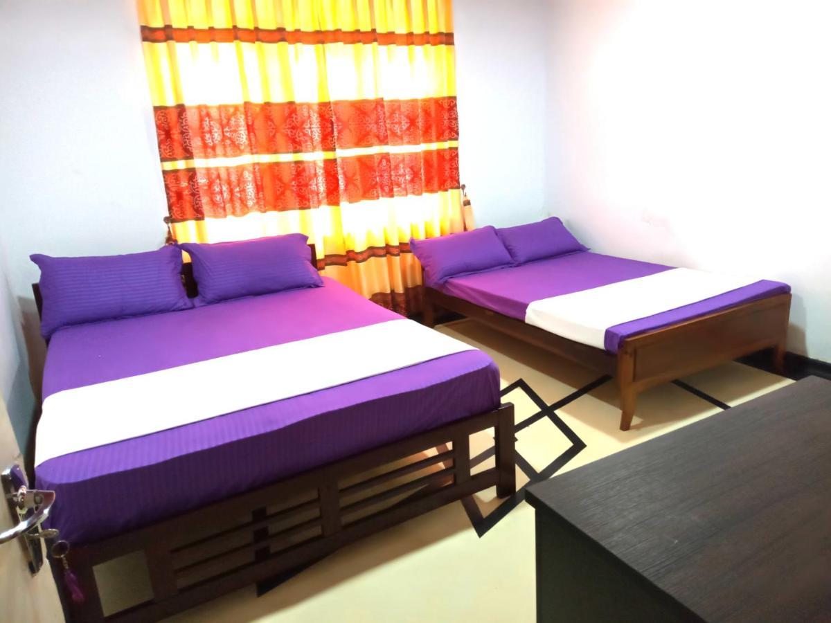 Sobaya Appartement Anuradhapura Buitenkant foto
