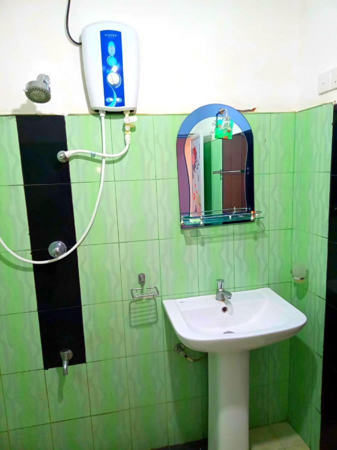 Sobaya Appartement Anuradhapura Buitenkant foto